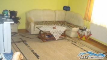 lux-imobiliare-vinde-casa-in-baia-mare-zona-minerilor-367-ari-teren-100-mp-75000-euro