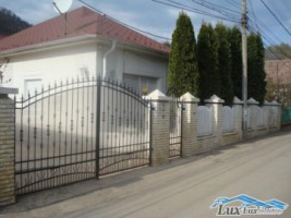 lux-imobiliare-vinde-casa-zona-minerilor-210000-euro