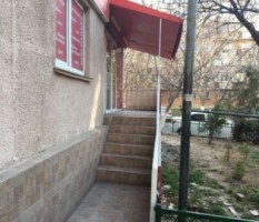 apartament-cu-3-camere-spatiu-comercial-1