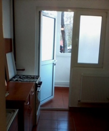 apartament-cu-3-camere-in-zona-lujerului-6