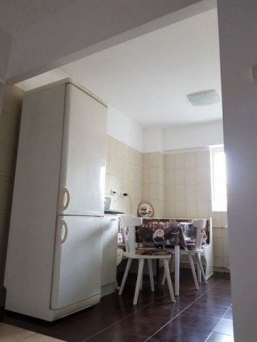 vanzare-apartament-strada-margeanului-6