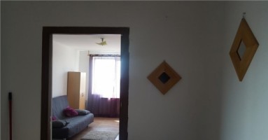 apartament-3-camere-crangasi-3