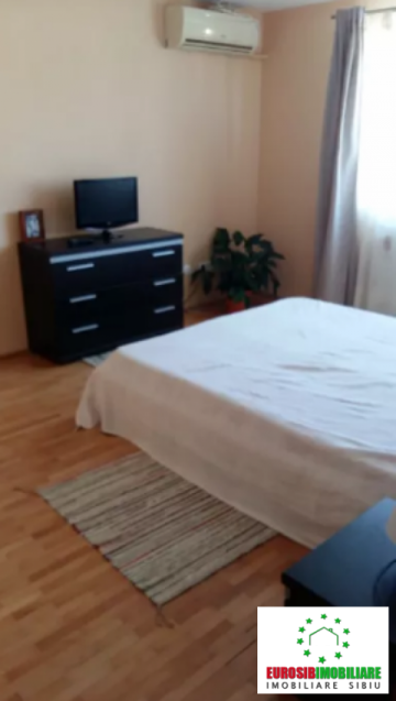 apartament-cu-3-camere-de-vanzare-zona-ciresica-3