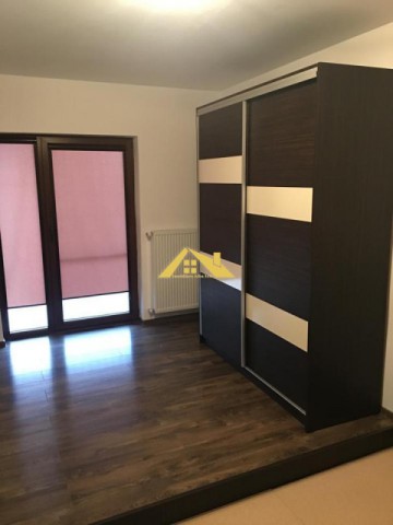 de-inchiriat-casa-pentru-pretentiosi-3