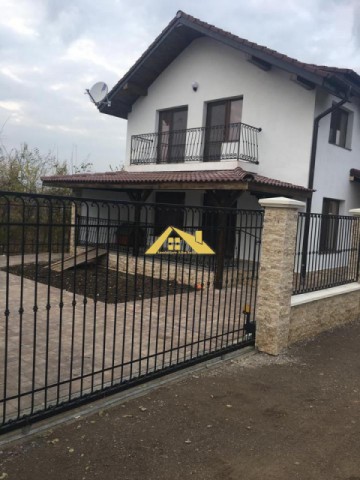 de-inchiriat-casa-pentru-pretentiosi-15