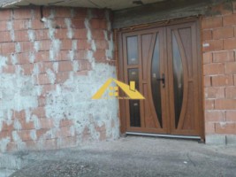 casa-la-rosu-micesti