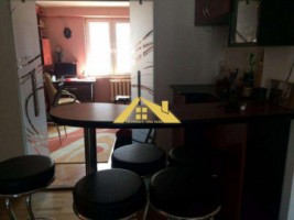 apartament-4-camere-zona-centru-etaj-2102-mp-garaj-1