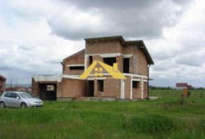 casa-individuala-cu-etaj-de-vanzare-alba-micesti