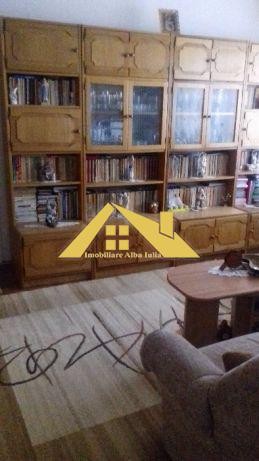 apartament-cu-3-camere-cetate-1