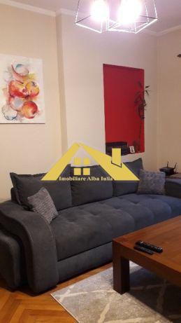 casa-inidividuala-renovata-de-vanzare-maieri-4