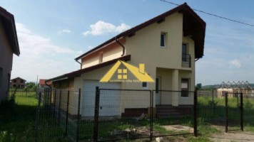 casa-la-cheie-alba-micesti