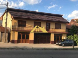 casa-cu-spatiu-comercial