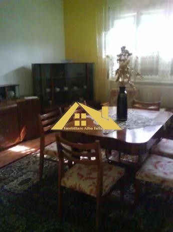 casa-3-camere-decomandate-zona-rezidentiala-centru-vechi-alba-iulia