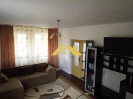 casa-finisata-si-mobilata-cetate-6