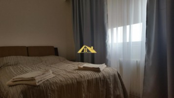 apartament-4-camere-in-cetate-4