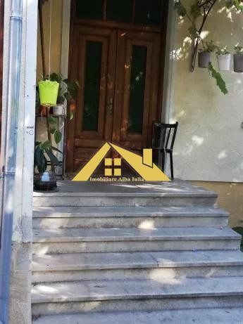 vand-casa-zona-centrulocuibila-imediat-3