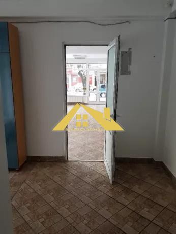 spatiu-comercial-in-cetate-3