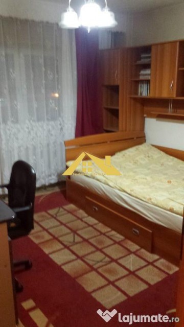 inchiriez-apartament-3-camere-1-decembrie-centenar-1