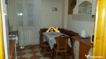 inchiriez-apartament-3-camere-1-decembrie-centenar-2