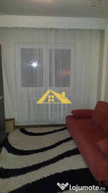 inchiriez-apartament-3-camere-1-decembrie-centenar-3