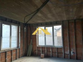 vand-casa-cu-gradina-2