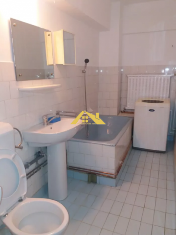 apartament-3-camere-centru-4