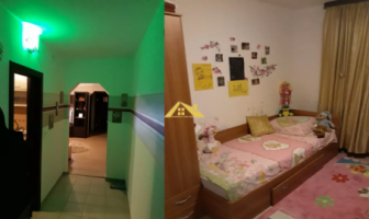 vand-apartament-3-camere-cetate-1