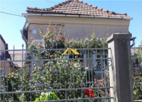 casa-de-vanzare-1136m