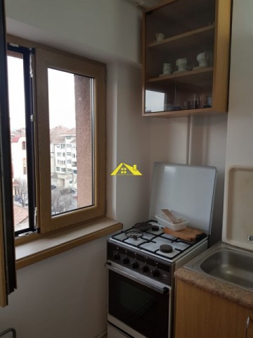 inchiriere-apartament-3-camere-centru-7