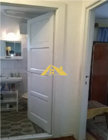 proprietar-vand-apt-2-camere-pe-vasile-goldis-4-min-fac-teologie-1