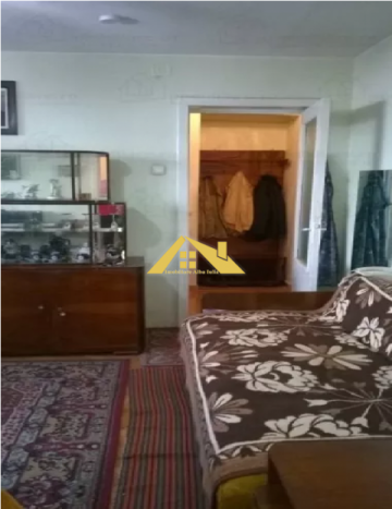 proprietar-vand-apt-2-camere-pe-vasile-goldis-4-min-fac-teologie-2