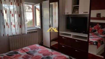 apartament-3-camere-in-cetate-etaj-1-2