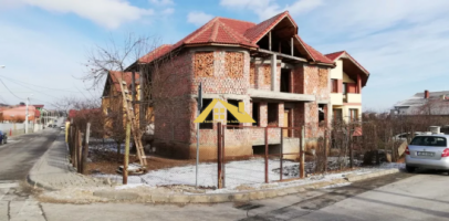 casavila-in-cetate-zona-schit-constructie-la-rosu