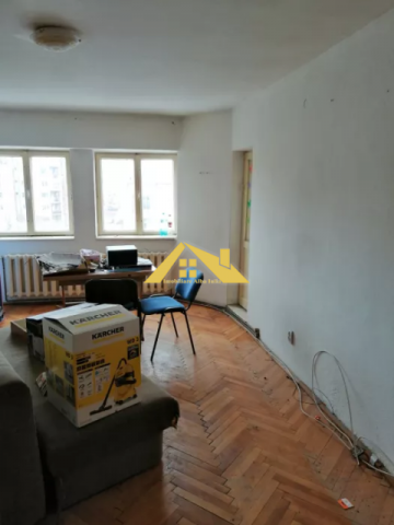 vand-apartament-3-camere-1