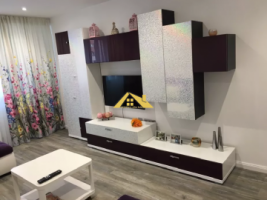 vand-apartament-in-centru-bloc-280