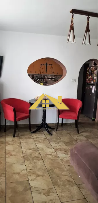 apartament-3-camere-cetate-1