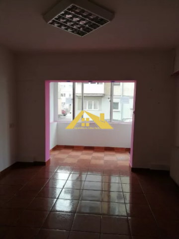 vandinchiriez-spatiu-comercial-in-sebes-1