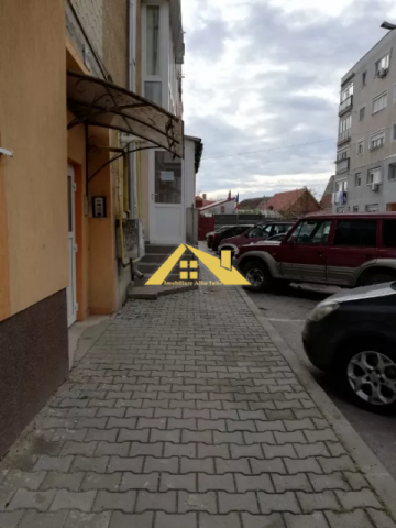 vandinchiriez-spatiu-comercial-in-sebes-2