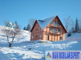 vand-vile-cabane-teren-3500-mp-8-km-rasnov-12-km-poiana-brasov-brasov