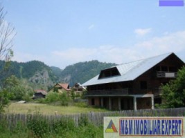 vila-pensiune-la-rosu-cu-teren-6300-mp-de-vanzare-in-podu-dambovitei-dambovicioara-arges-oportunitate-ideala-pentru-dezvoltari-turistice-1