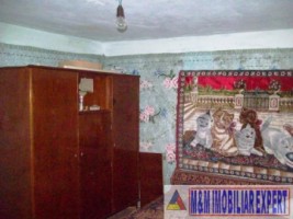 casa-3-camere-teren-2000-mp-hartiesti-7