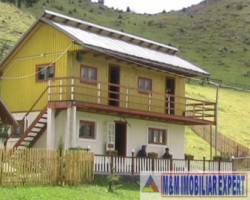 vila-4-camere-teren-400-mp-de-vanzare-in-moeciu-fundata-brasov-ideala-pentru-familie-1