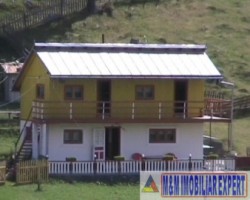 vila-4-camere-teren-400-mp-de-vanzare-in-moeciu-fundata-brasov-ideala-pentru-familie-4