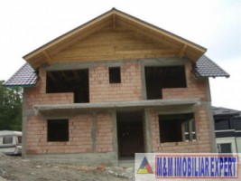 vila-4-camere-teren-650-mp-de-vanzare-in-pestelut-brasov-ideala-pentru-familie-1