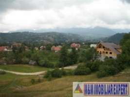 vila-4-camere-teren-650-mp-de-vanzare-in-pestelut-brasov-ideala-pentru-familie-5