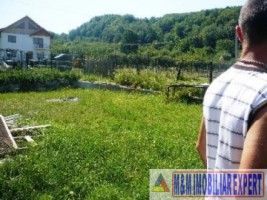 teren-intravilan-2300-mp-de-vanzare-in-valea-barbusii-campulung-muscel-arges-ideal-pentru-constructii-rezidentiale