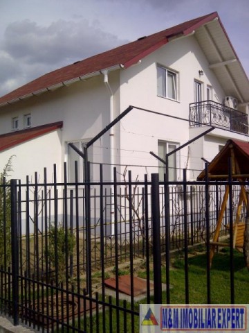 vila-de-vanzare-stefanesti-4-camere-teren-420-mp-constructie-2007-finisaje-premium-1