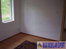 vila-4-camere-teren-1000-mp-stalpeni-13