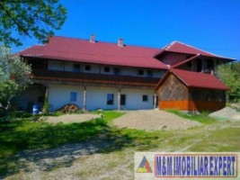 vila-tip-conac-boieresc-teren-4-ha-de-vanzare-in-sard-alba-iulia-ideala-pentru-proiecte-exclusiviste