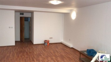 apartament-cu-2-camere-situat-in-vila-mansarda-2